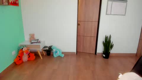 Snapshot of stellartois_ chatting on October 2025 12:03:02 PM sara  instagram sariishalove online show from October 2025 12:03:02 PM