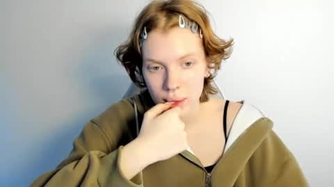 S T E L L A online show from January 2026 10:31:02 AM