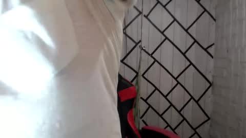 Snapshot of stellaven chatting on April 2026 05:30:01 AM Stellaven online show from April 2026 05:30:01 AM