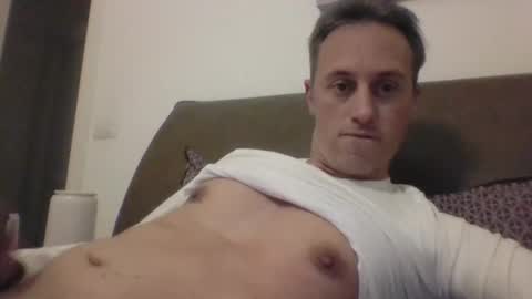 Snapshot of sten015 chatting on December 2024 04:30:02 PM sten015 online show from December 2024 04:30:02 PM