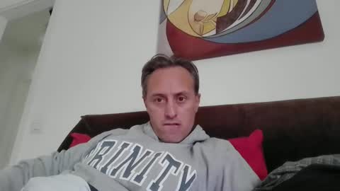 Snapshot of sten015 chatting on October 2025 12:25:01 PM sten015 online show from October 2025 12:25:01 PM