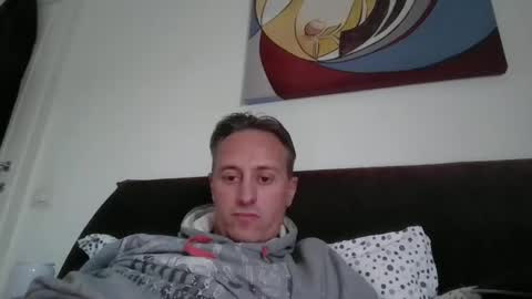 Snapshot of sten015 chatting on November 2025 02:28:01 PM sten015 online show from November 2025 02:28:01 PM