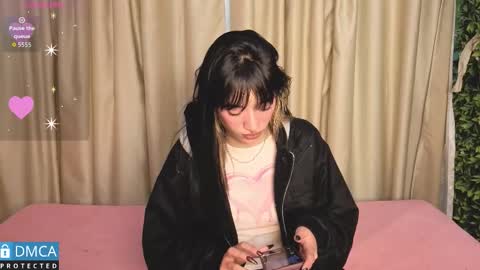 Stepha online show from October 2025 11:11:01 AM