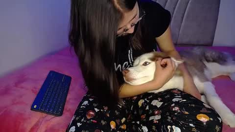 Emma online show from December 2024 02:57:01 AM