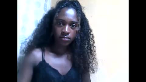Snapshot of stephania12112343 chatting on May 2026 01:46:01 AM stephania12112343 online show from May 2026 01:46:01 AM