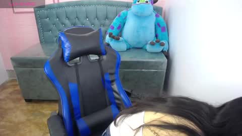 Snapshot of stephania_t chatting on February 2025 10:26:01 AM Stephania online show from February 2025 10:26:01 AM