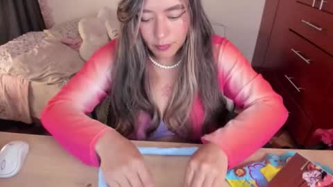 Stephanie  online show from December 2025 11:45:01 PM