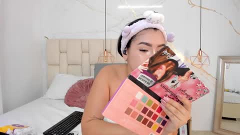 Stefanny online show from February 2025 01:13:02 AM