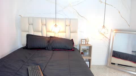 Stefanny online show from February 2025 09:55:01 PM