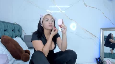 Stefanny online show from September 2025 11:09:02 PM