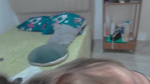 Snapshot of stepmom_slut_50_ chatting on April 2026 11:43:01 AM Angie mature online show from April 2026 11:43:01 AM