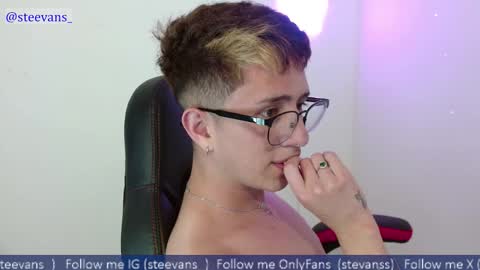 Snapshot of stevans_ chatting on September 2025 07:08:02 AM Stevan online show from September 2025 07:08:02 AM