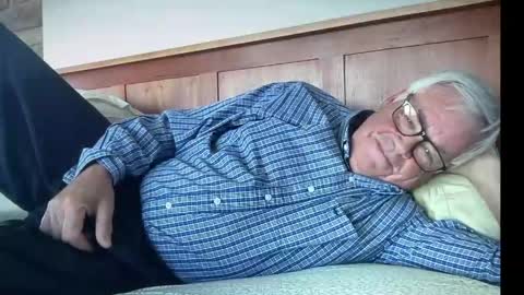 Steve online show from April 2026 10:02:02 PM