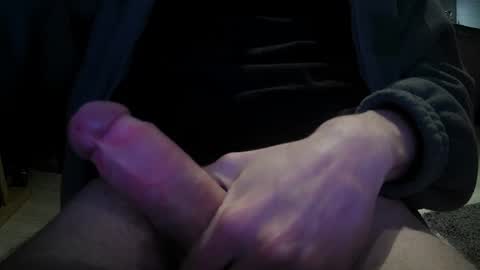 Snapshot of steve9925 chatting on February 2025 08:15:02 PM steve9925 online show from February 2025 08:15:02 PM