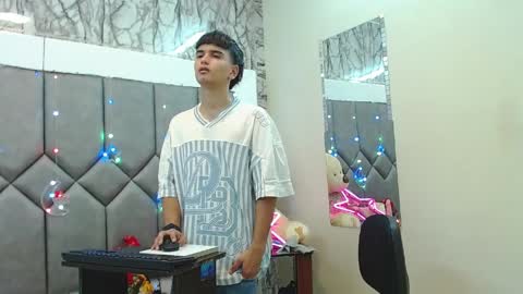 Steve Hotman  online show from April 2026 07:22:01 PM