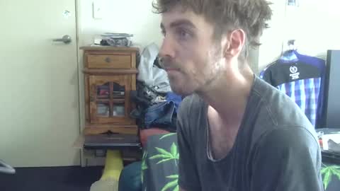 Snapshot of steveaussie chatting on January 2025 01:00:02 AM Australian420 online show from January 2025 01:00:02 AM