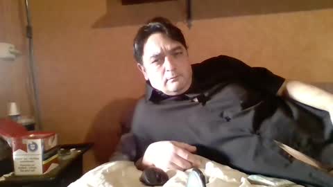 Snapshot of stevefromfrance chatting on December 2024 10:17:02 AM stevefromfrance online show from December 2024 10:17:02 AM