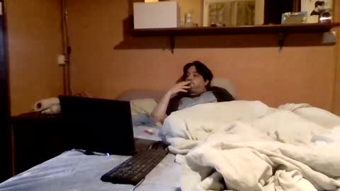 Snapshot of stevefromfrance chatting on February 2025 11:18:02 AM stevefromfrance online show from February 2025 11:18:02 AM