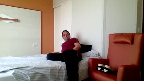Snapshot of stevefromfrance chatting on April 2026 08:34:01 AM stevefromfrance online show from April 2026 08:34:01 AM