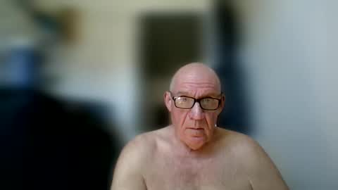 Snapshot of stevejons47 chatting on April 2026 02:56:01 PM stevejons47 online show from April 2026 02:56:01 PM