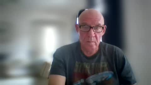 Snapshot of stevejons47 chatting on April 2026 08:18:01 PM stevejons47 online show from April 2026 08:18:01 PM