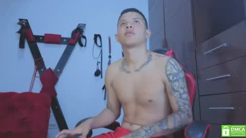 Snapshot of steven_skinnyboy chatting on May 2026 03:24:02 AM Steven online show from May 2026 03:24:02 AM