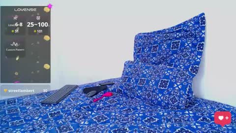 Esteban online show from February 2025 04:03:01 PM