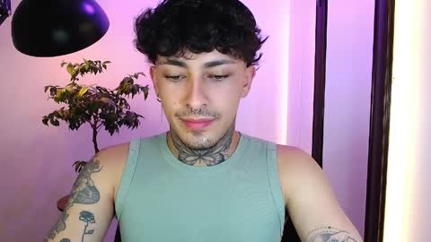 Daniel Steven Navarro online show from April 2026 10:29:02 PM