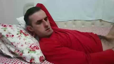 Snapshot of stevenpit chatting on February 2025 09:16:02 AM stevenpit online show from February 2025 09:16:02 AM