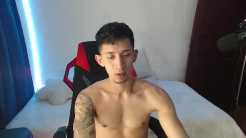 Snapshot of stevensex501 chatting on January 2025 04:09:01 AM steven online show from January 2025 04:09:01 AM