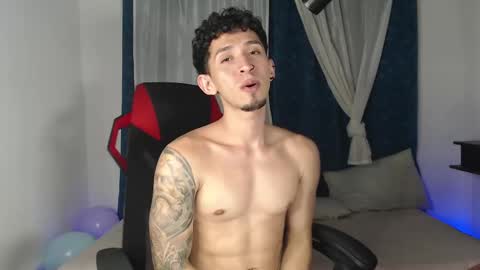 Snapshot of stevensex501 chatting on October 2025 04:09:01 AM steven online show from October 2025 04:09:01 AM