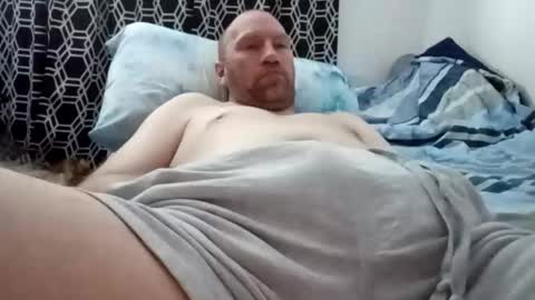 Snapshot of steversonadam0 chatting on April 2026 02:13:01 AM AA online show from April 2026 02:13:01 AM