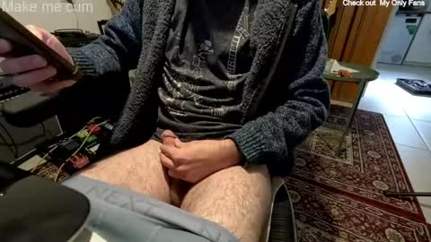Snapshot of stevie_grey chatting on May 2026 05:35:02 AM stevie_grey online show from May 2026 05:35:02 AM