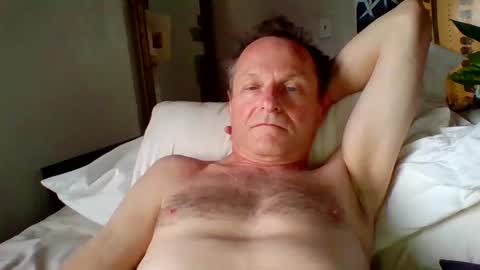 Snapshot of steviehard7 chatting on January 2025 03:40:01 PM steviehard7 online show from January 2025 03:40:01 PM