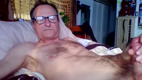 Snapshot of steviehard7 chatting on February 2025 11:24:01 PM steviehard7 online show from February 2025 11:24:01 PM