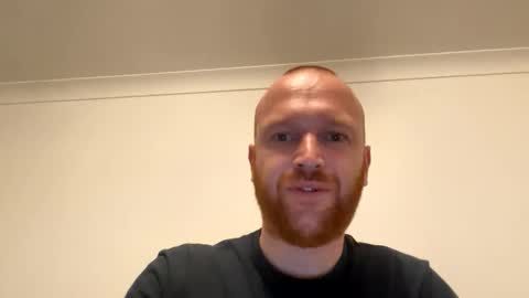 Snapshot of stevvo89 chatting on November 2025 02:12:01 AM stevvo89 online show from November 2025 02:12:01 AM