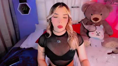 Snapshot of steyseequeen chatting on June 2026 06:16:02 AM Steisee Reyes online show from June 2026 06:16:02 AM