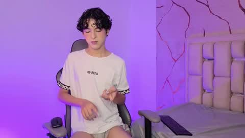 Snapshot of sthepanodimonaco chatting on February 2026 08:52:01 PM Sthepano online show from February 2026 08:52:01 PM