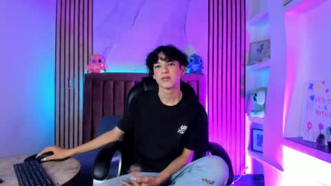 Snapshot of sthepanodimonaco chatting on March 2026 03:34:01 AM Sthepano online show from March 2026 03:34:01 AM