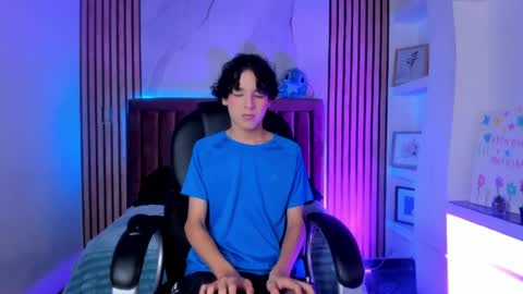 Snapshot of sthepanodimonaco chatting on April 2026 03:31:01 AM Sthepano online show from April 2026 03:31:01 AM