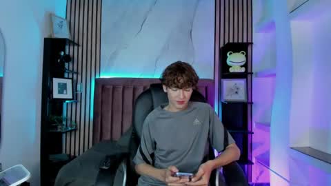 Snapshot of sthepanodimonaco chatting on July 2026 03:38:01 AM Sthepano online show from July 2026 03:38:01 AM
