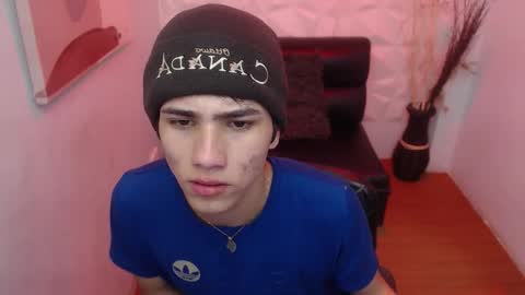 Snapshot of stich_23 chatting on February 2026 12:35:02 PM Stich online show from February 2026 12:35:02 PM