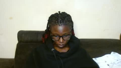 Snapshot of sticklavah chatting on December 2025 04:47:02 PM sticklavah online show from December 2025 04:47:02 PM