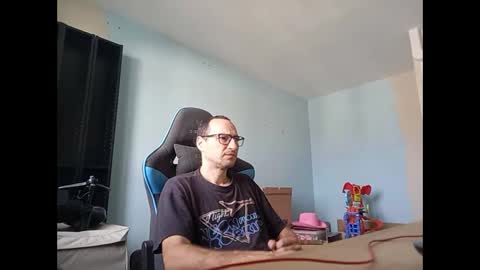 Snapshot of stickolive1 chatting on September 2025 08:58:02 AM stickolive1 online show from September 2025 08:58:02 AM