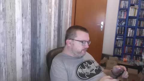 Snapshot of still_alive1985 chatting on September 2025 05:51:02 AM Oliver online show from September 2025 05:51:02 AM