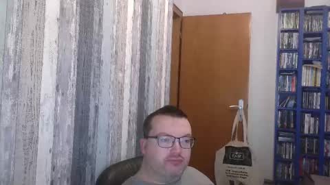 Snapshot of still_alive1985 chatting on September 2025 06:48:01 AM Oliver online show from September 2025 06:48:01 AM