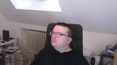 Oliver online show from February 2026 08:01:02 AM