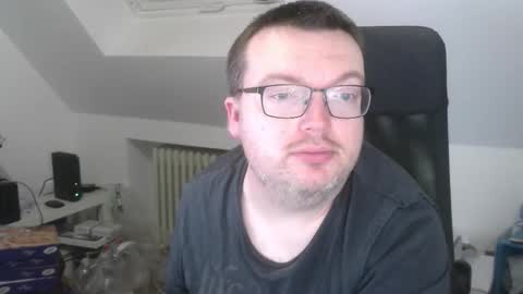 Oliver online show from March 2026 09:44:02 PM