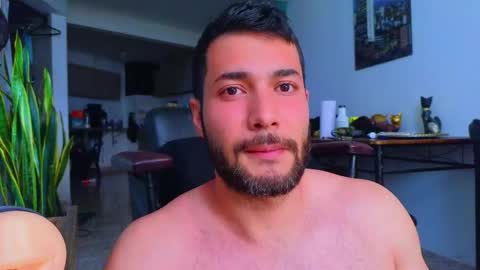 Snapshot of stiven_montiel chatting on March 2026 05:38:01 PM Stiven Montiel online show from March 2026 05:38:01 PM