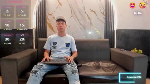 Snapshot of stivendreams chatting on March 2026 04:16:02 AM friends online show from March 2026 04:16:02 AM